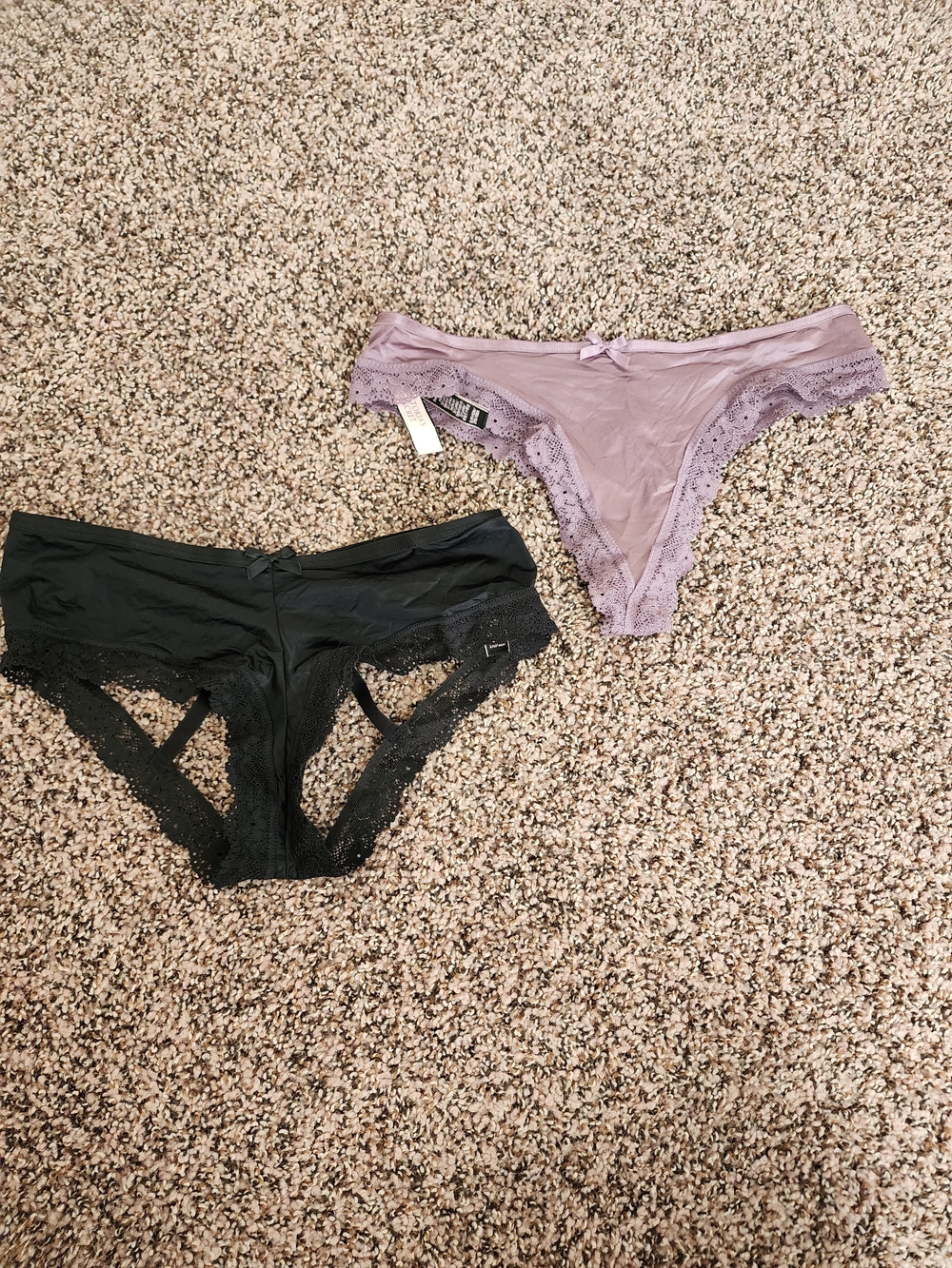 2 Victoria's Secret Tease Collection - Black & Lavendar Lace Bikini Panties